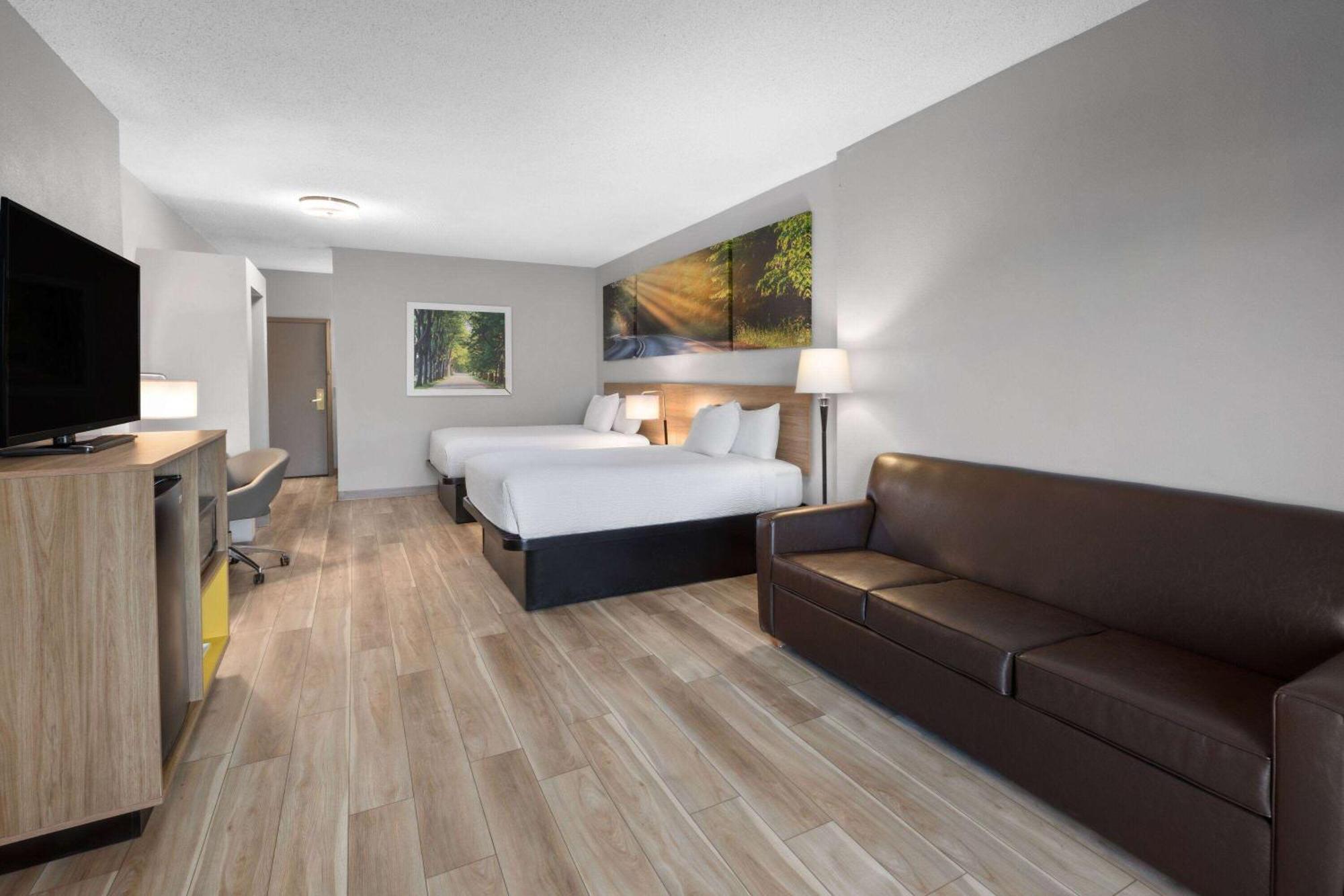 Days Inn By Wyndham Hutchinson Exterior foto